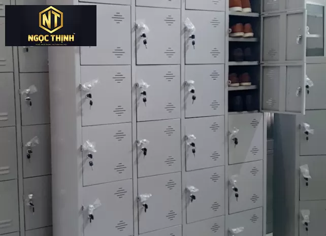 Tủ giày bằng sắt sơn tĩnh điện 24 khoang 24C4KG Tủ giày bằng sắt sơn tĩnh điện 24 khoang 24C4KG